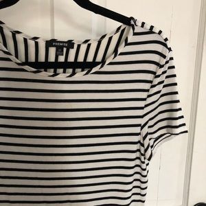 🌞 (3/$25) Striped top